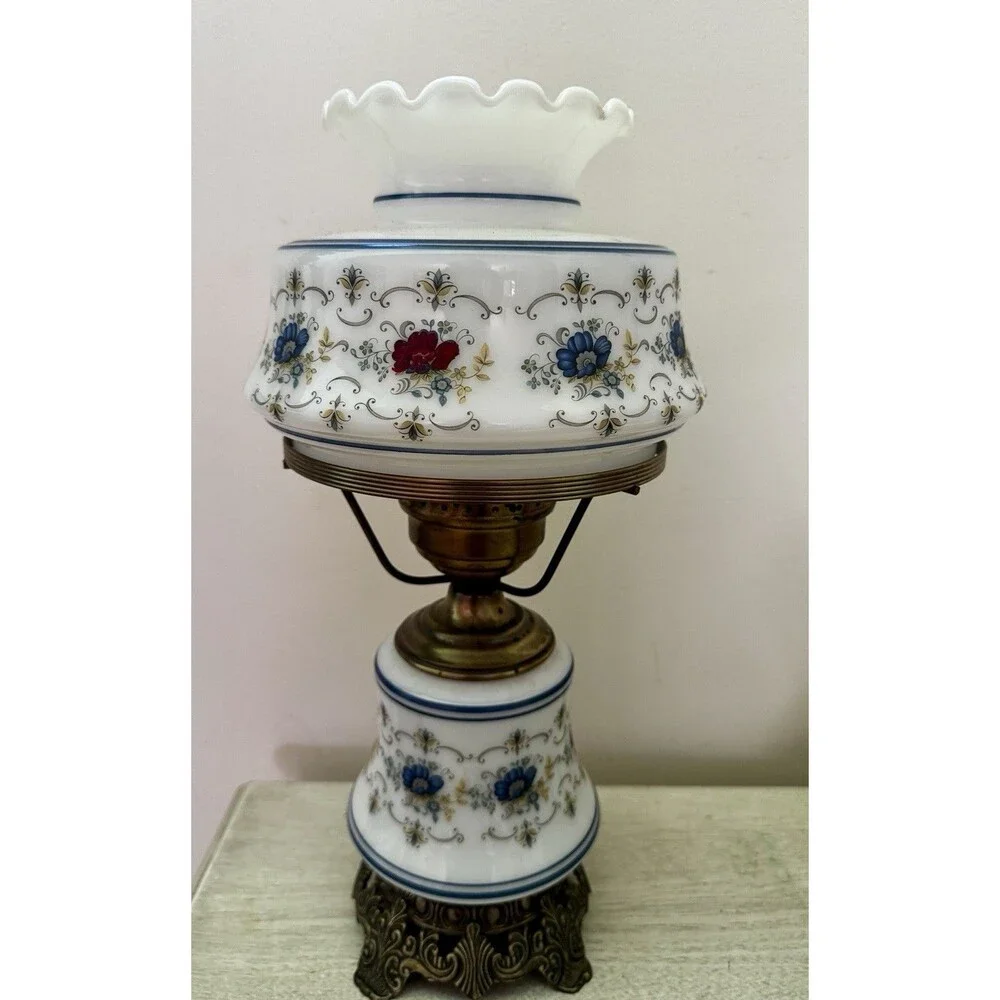 Vintage Quoizel Model 1960 Gone with the Wind Lamp Blue Floral Milk Glass Parlor